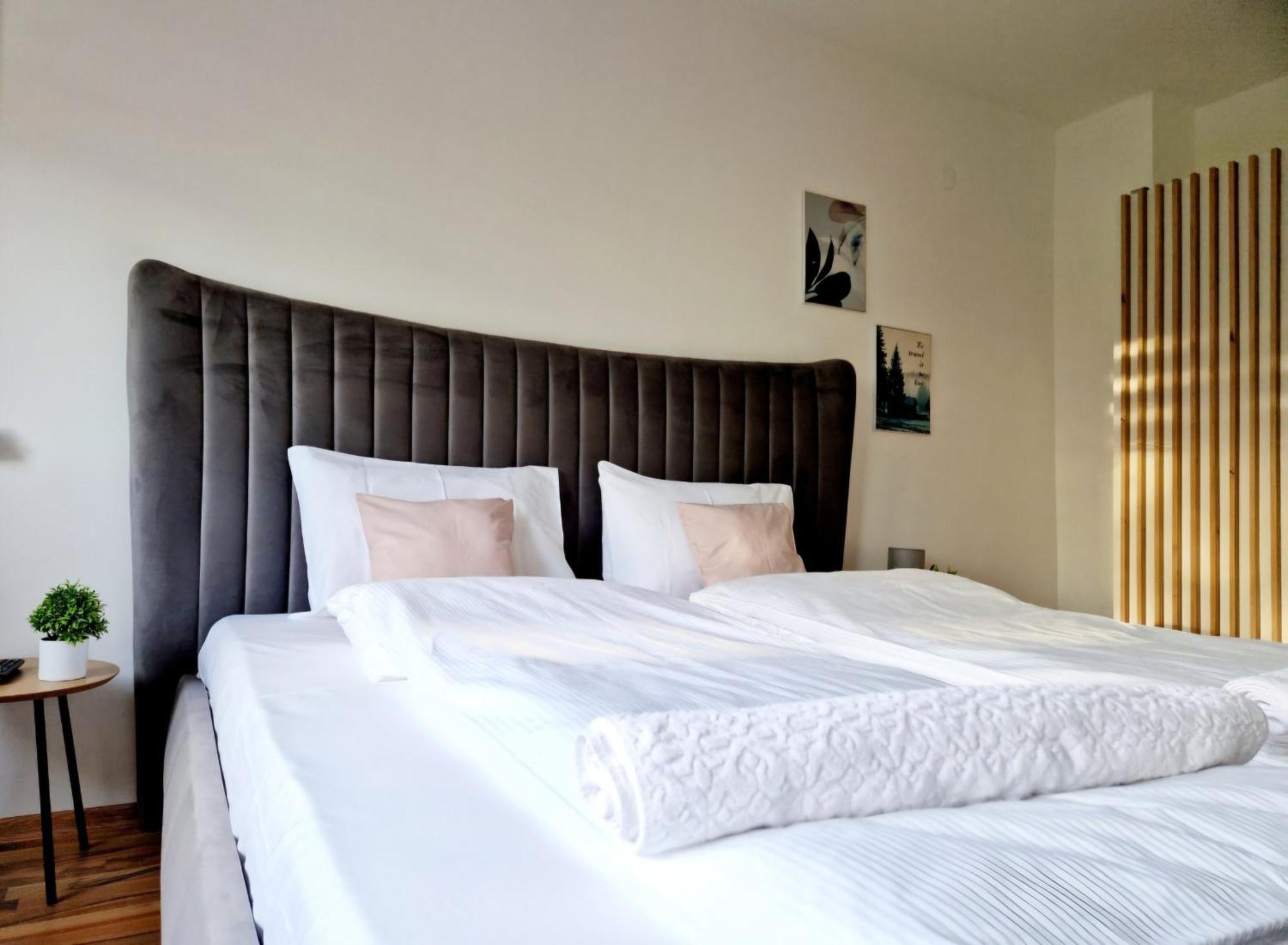 Infinity Apartment & Free Wifi & Free Parking SJJ Exterior foto